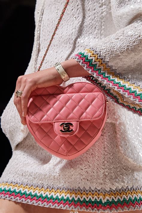 borsa moschino tipo chanel|Chanel borse italia.